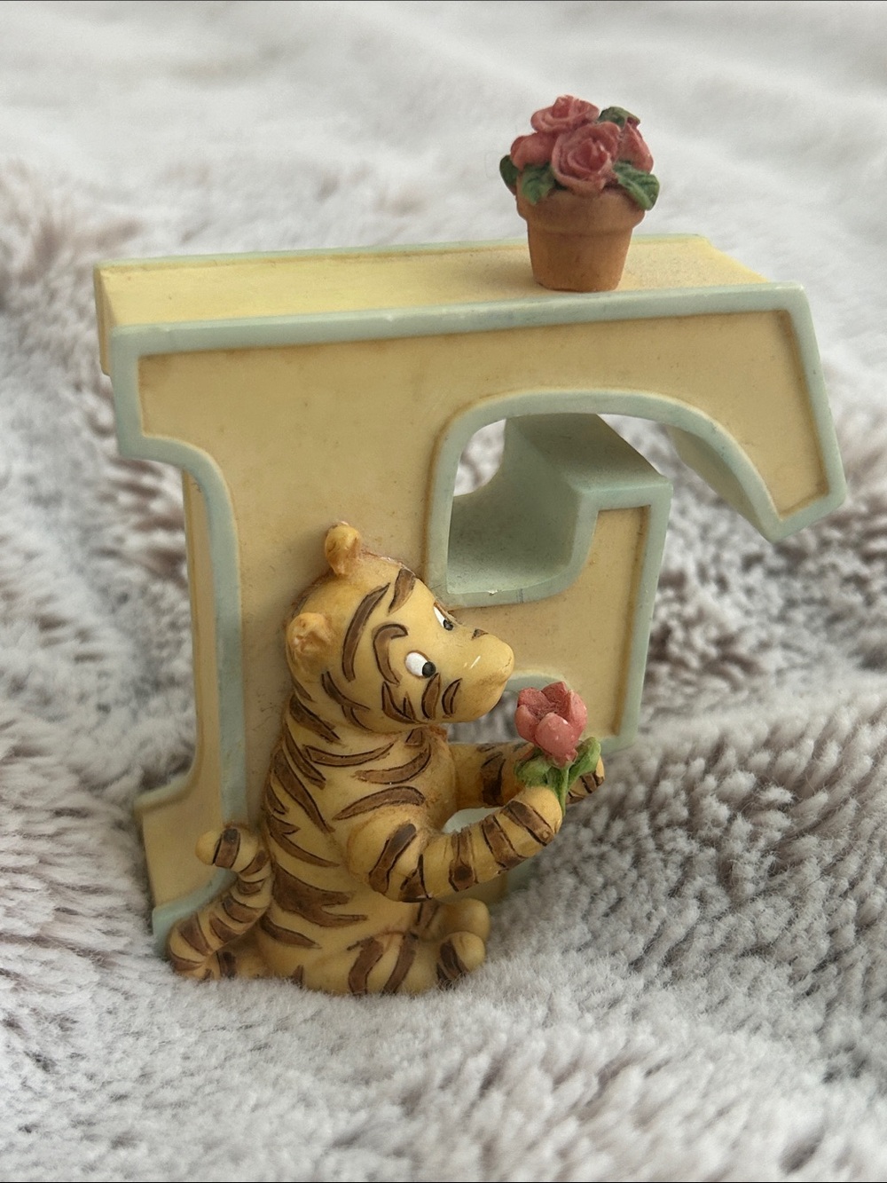 Winnie the Pooh letter initial F